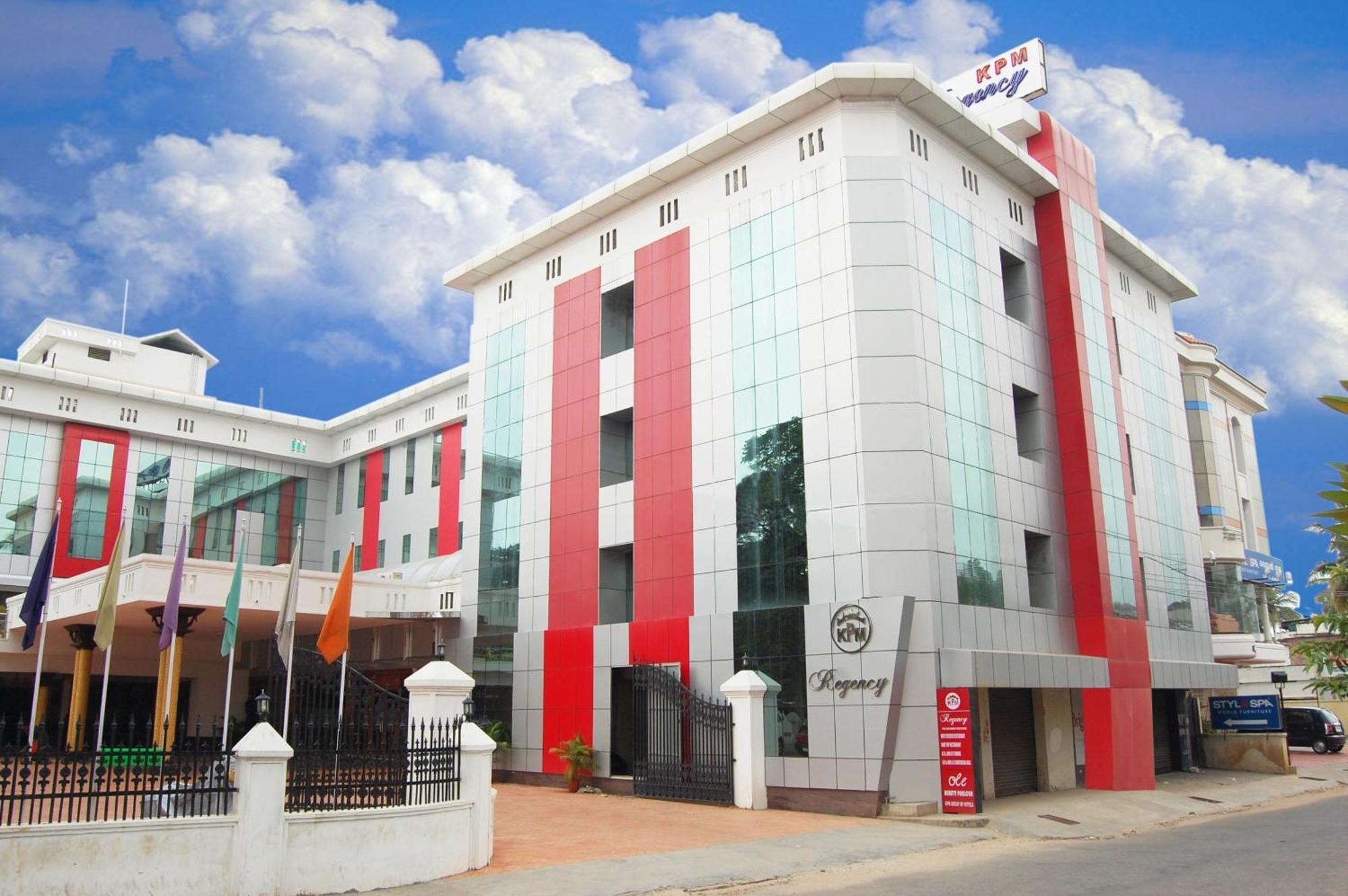 Kpm Regency Hotel Palakkad Ngoại thất bức ảnh